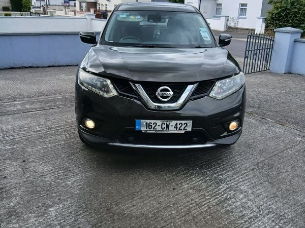 Nissan X-Trail SUV, Diesel, 2016, Green