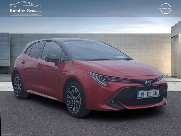 Toyota Corolla Hatchback, Petrol Hybrid, 2019, Red