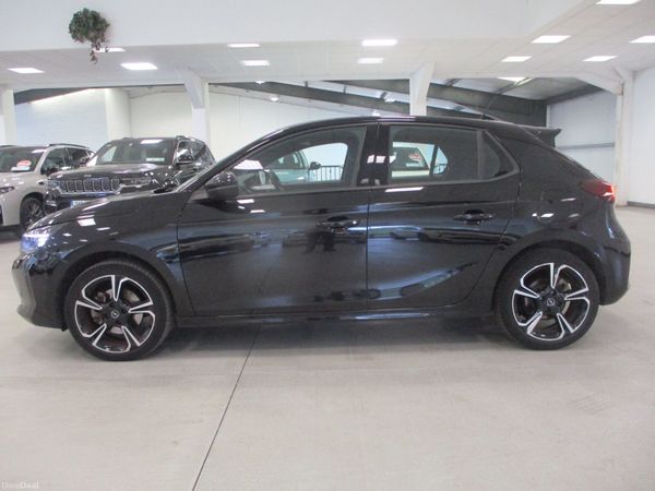 Opel Corsa Hatchback, Petrol, 2024, Black