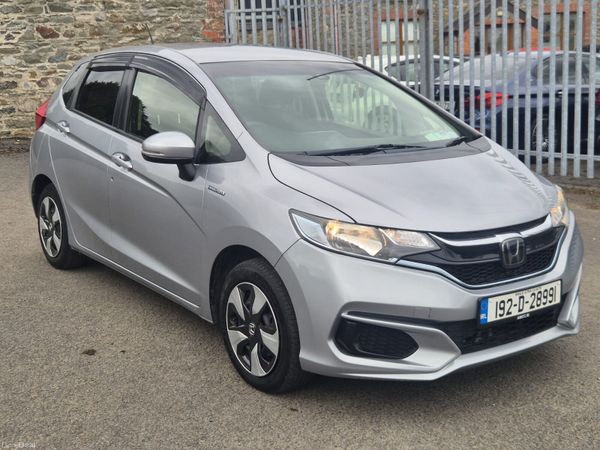 Honda Fit Hatchback, Petrol Hybrid, 2019, Silver