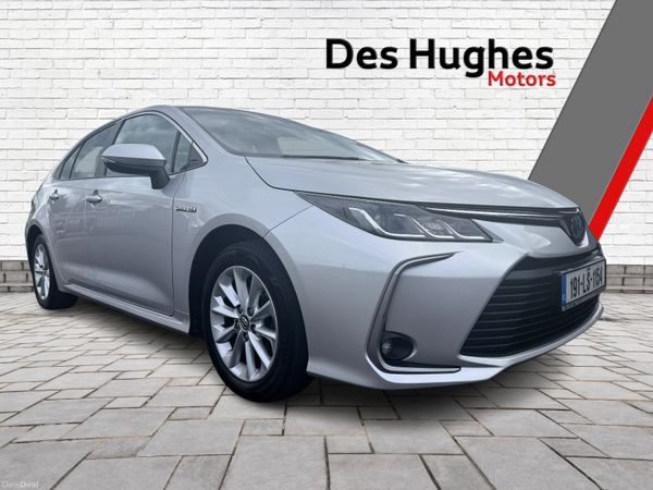 Toyota Corolla Saloon, Petrol Hybrid, 2019, Silver