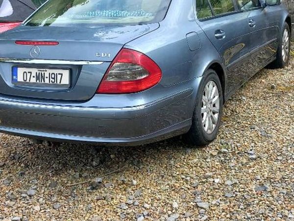 Mercedes-Benz E-Class Saloon, Diesel, 2007, Grey