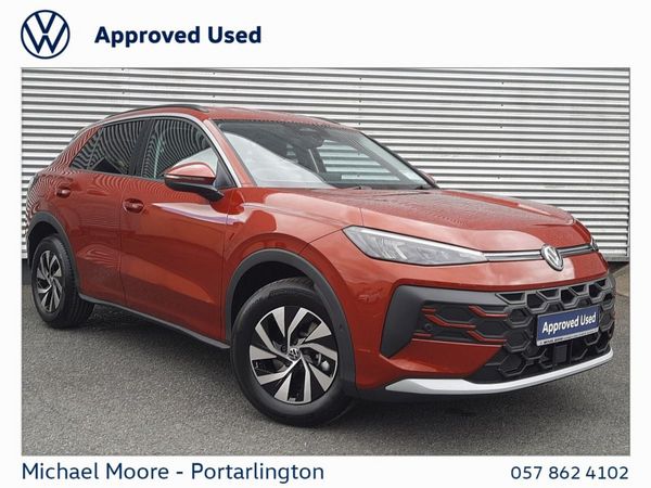 Volkswagen T-Roc SUV, Petrol, 2026, Red