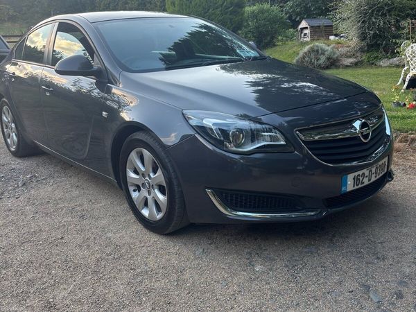 Opel Insignia Hatchback, Diesel, 2016, Grey