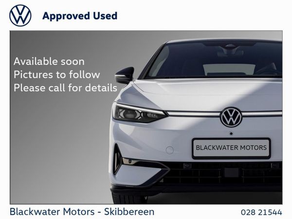 Volkswagen T-Roc Hatchback, Petrol, 2023, Blue