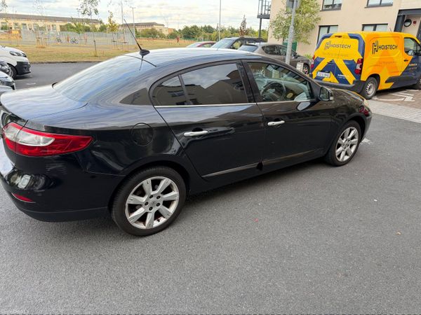 Renault Fluence Saloon, Diesel, 2010, Black