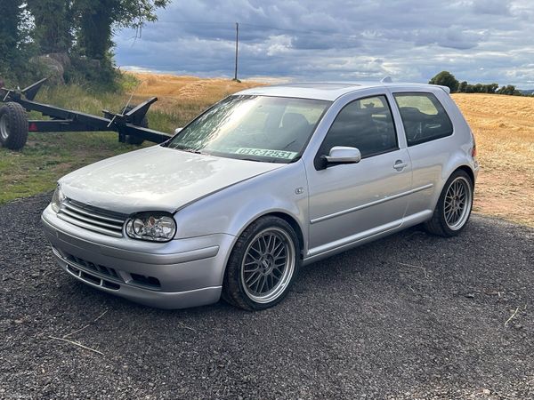 Volkswagen Golf Hatchback, Petrol, 2001, Silver