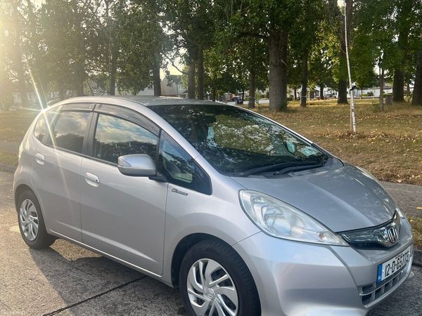 Honda Fit Hatchback, Petrol Hybrid, 2012, Silver