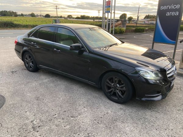 Mercedes-Benz E-Class Saloon, Petrol, 2014, Black