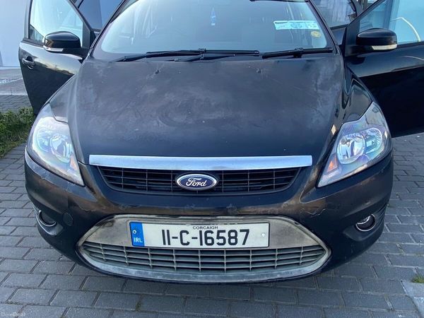 Ford Focus Hatchback, Petrol, 2011, Black