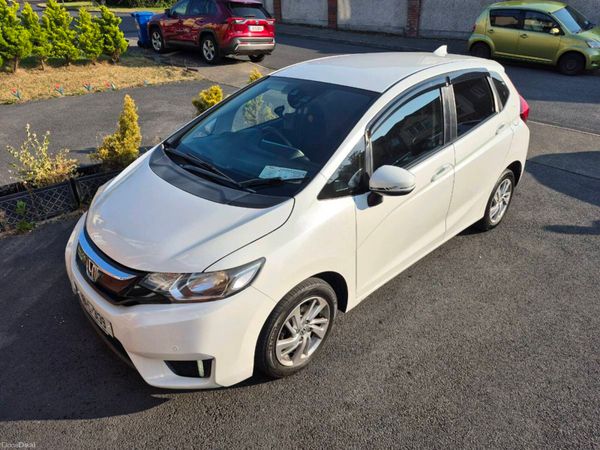 Honda Jazz Hatchback, Petrol, 2018, White