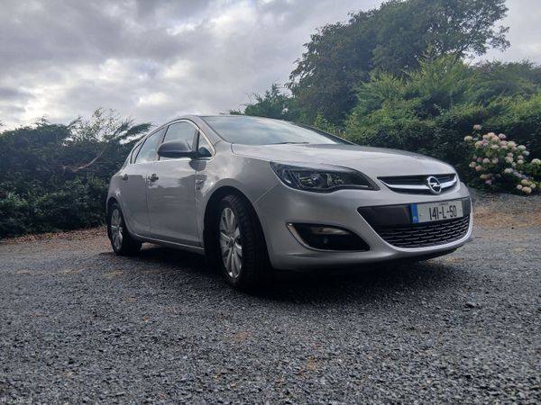 Opel Astra MPV, Diesel, 2014, Silver