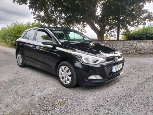 Hyundai i20 Hatchback, Petrol, 2015, Black