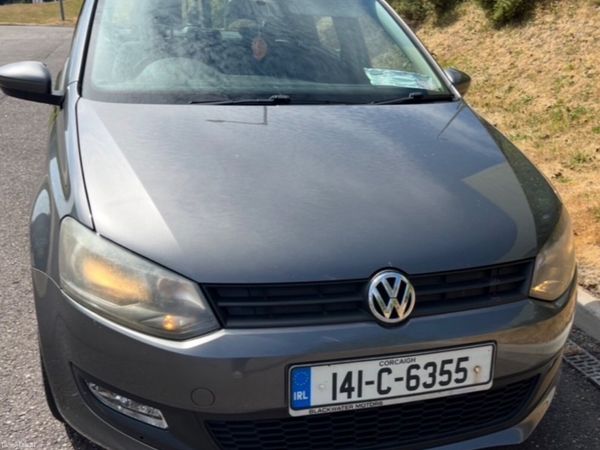 Volkswagen Polo Hatchback, Petrol, 2014, Grey