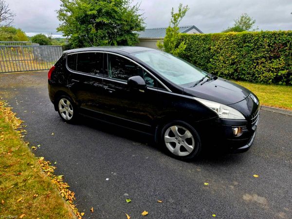 Peugeot 3008 MPV, Diesel, 2012, Black