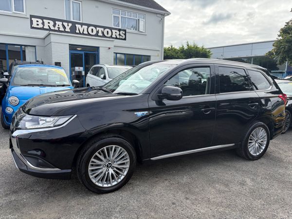 Mitsubishi Outlander SUV, Petrol Plug-in Hybrid, 2019, Black