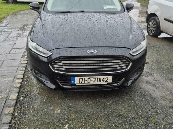 Ford Mondeo Hatchback, Diesel, 2017, Black