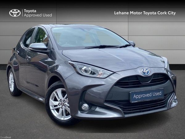 Toyota Yaris Hatchback, Petrol Hybrid, 2023, Grey
