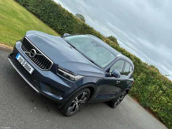 Volvo XC40 SUV, Petrol Hybrid, 2021, Blue