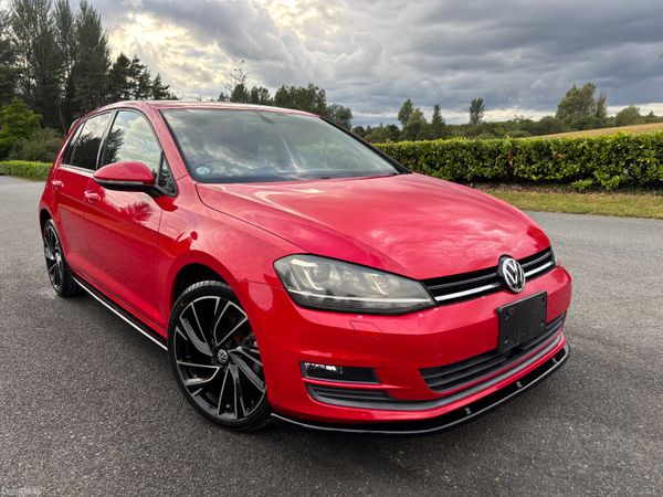Volkswagen Golf Hatchback, Petrol, 2016, Red