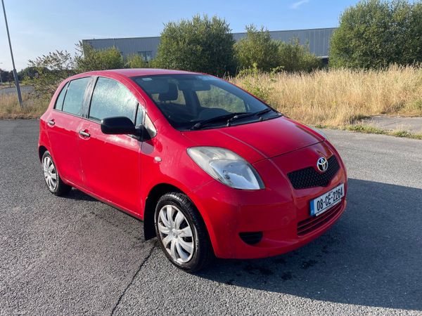 Toyota Yaris Hatchback, Petrol, 2008, Red