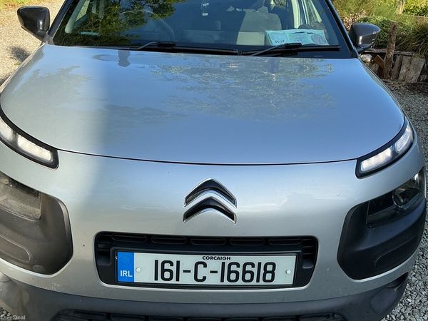 Citroen C4 Cactus Hatchback, Petrol, 2016, Silver