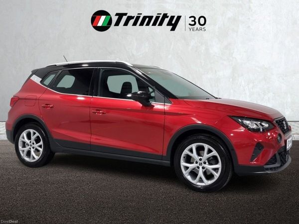 SEAT Arona SUV, Petrol, 2023, Red