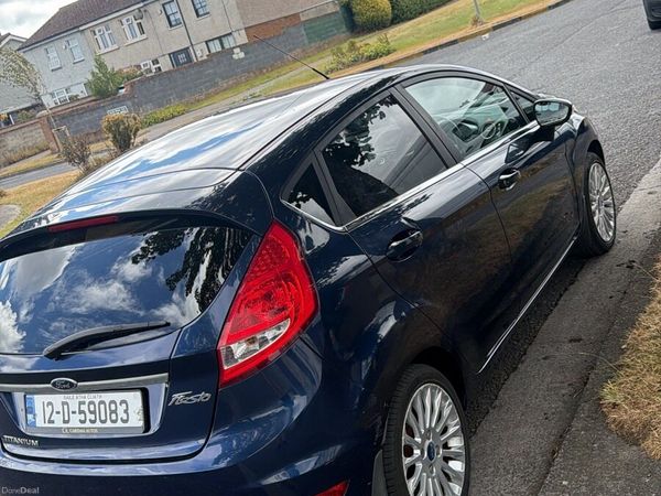 Ford Fiesta Hatchback, Petrol, 2012, Blue