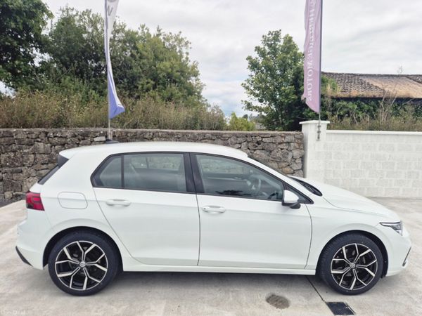 Volkswagen Golf Hatchback, Diesel, 2023, White