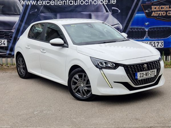 Peugeot 208 Hatchback, Petrol, 2022, White