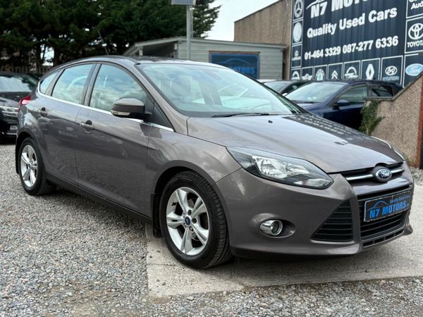 Ford Focus Hatchback, Diesel, 2014, Brown