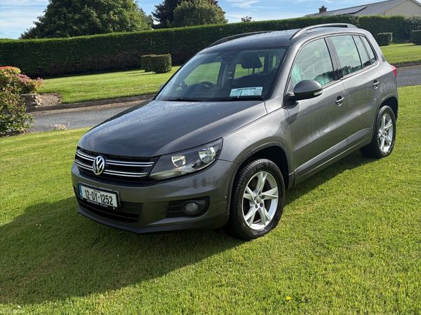Volkswagen Tiguan SUV, Diesel, 2012, Grey