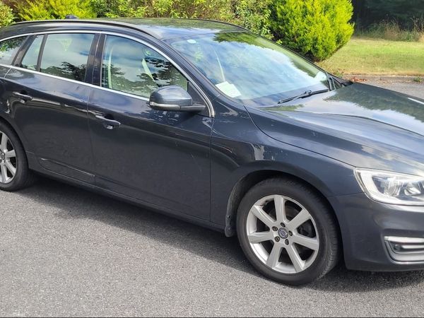 Volvo V60 Estate, Diesel, 2017, Grey