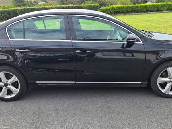 Volkswagen Passat Saloon, Diesel, 2012, Black