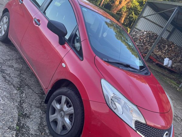 Nissan Note MPV, Petrol, 2015, Red