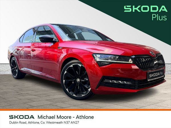 Skoda Superb Saloon, Diesel, 2023, Red