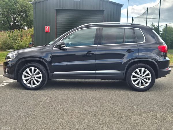 Volkswagen Tiguan SUV, Diesel, 2014, Black