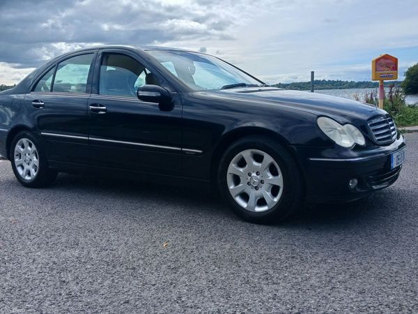 Mercedes-Benz C-Class Saloon, Petrol, 2005, Black