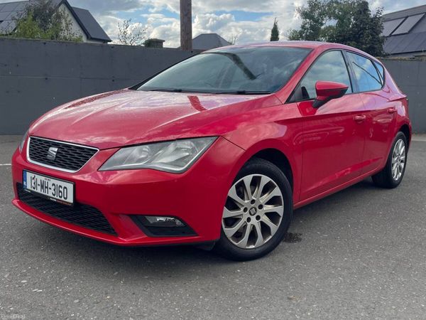 SEAT Leon Hatchback, Diesel, 2013, Red
