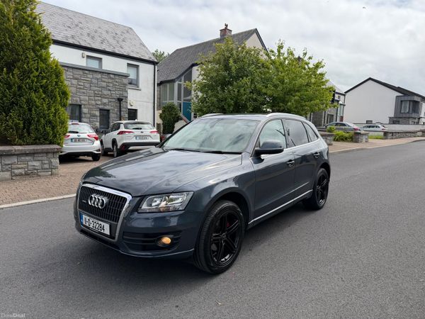Audi Q5 SUV, Diesel, 2011, Grey
