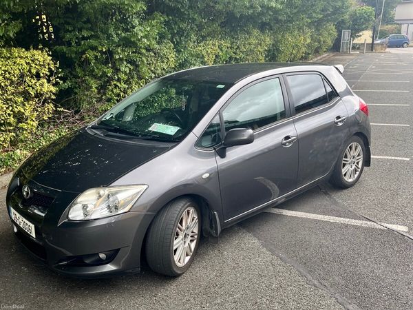 Toyota Auris Hatchback, Petrol, 2009, Grey