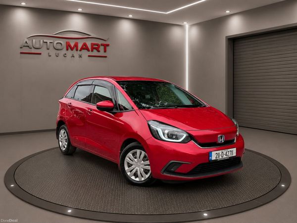Honda Fit Hatchback, Petrol Hybrid, 2021, Red