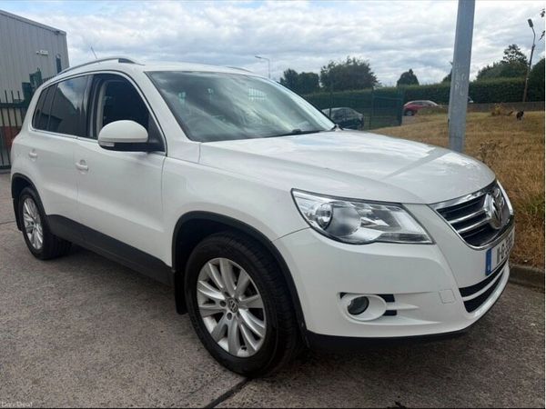 Volkswagen Tiguan SUV, Diesel, 2011, White