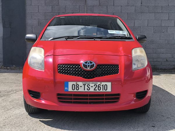 Toyota Yaris Hatchback, Petrol, 2008, Red