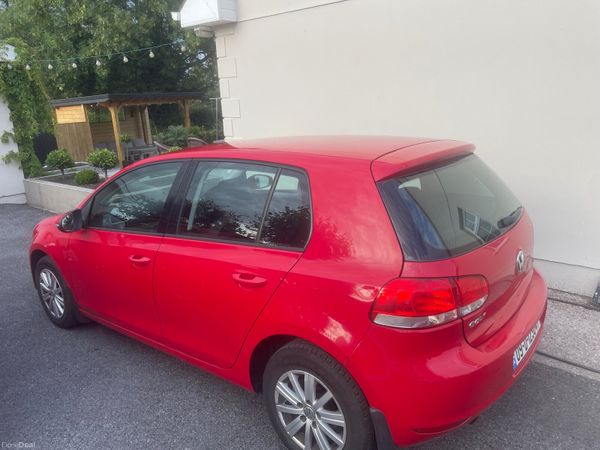 Volkswagen Golf Hatchback, Diesel, 2009, Red