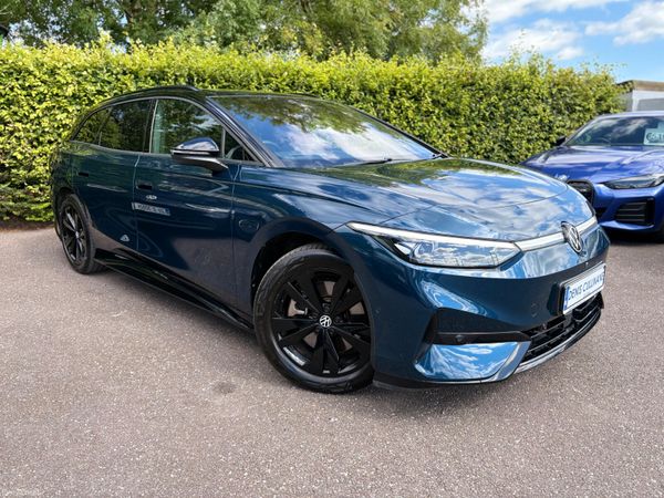 Volkswagen ID.7 Estate, Electric, 2024, Blue