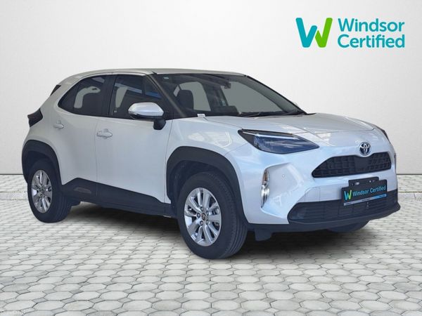 Toyota Yaris Cross SUV, Petrol Hybrid, 2024, White