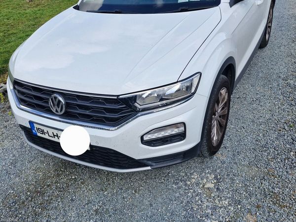 Volkswagen T-Roc SUV, Diesel, 2019, White