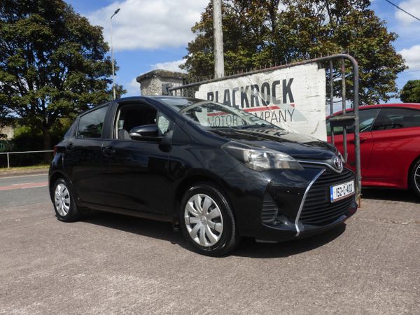Toyota Yaris Hatchback, Petrol, 2015, Black