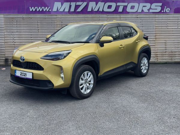 Toyota Yaris Cross SUV, Petrol, 2021, Gold